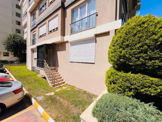 Lf İmaj 'dan Suadiye Çatalçeşmede 1+1 Yüksek Giriş 10 Yıllık Lüx