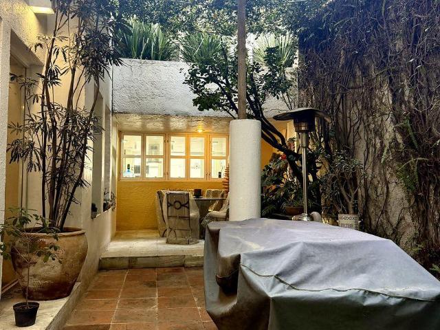 LH RENTA CASA CON SEGURIDAD EN BOSQUES DE LAS LOMAS
