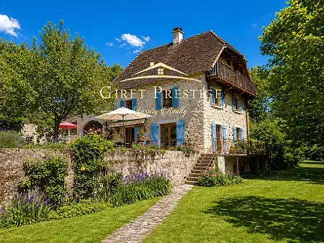 Lhuis 01680 Achat / Vente maison 9 pièces t9