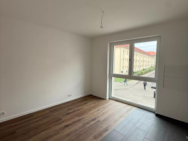 Traumhafte 3,5 Raumwohnung mit Terrasse und Tiefgaragenstellplatz WE01