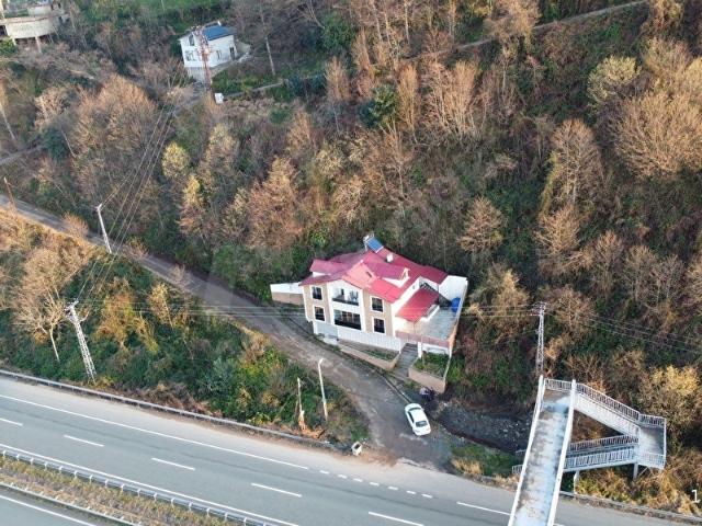 LİMAN MAHALLESİNDE APARTOTEL RUHSATLI SATILIK TRİPLEX VİLLA
