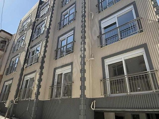 LİMANA 300 METRE VE OTURUMA HAZIR FIRSAT 2+1 SIFIR DAİRE