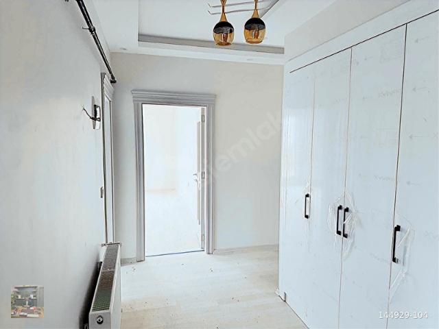 LİNA EMLAK'TAN ÇİFTLİK CADDESİNDE ULTRA LÜXS 3+1 ARAKAT DAİRE