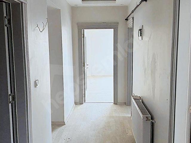 LİNA EMLAKTAN ÇİFTLİK CADDESİNDE FIRSAT 3+1 DAİRE