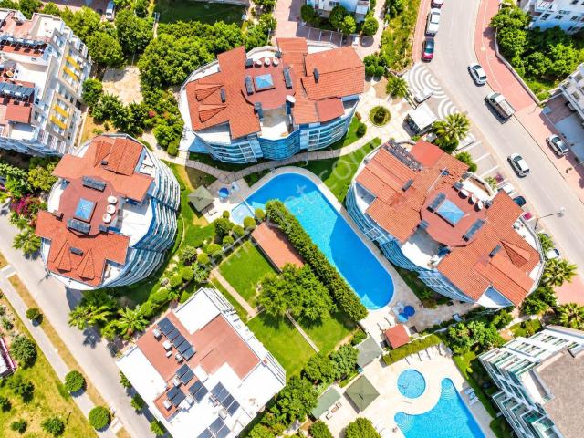 Liman’da Eşyalı Lüks 1+1 Denize 800 Mt Kiracılı Yatırımlık Bahçe Katı