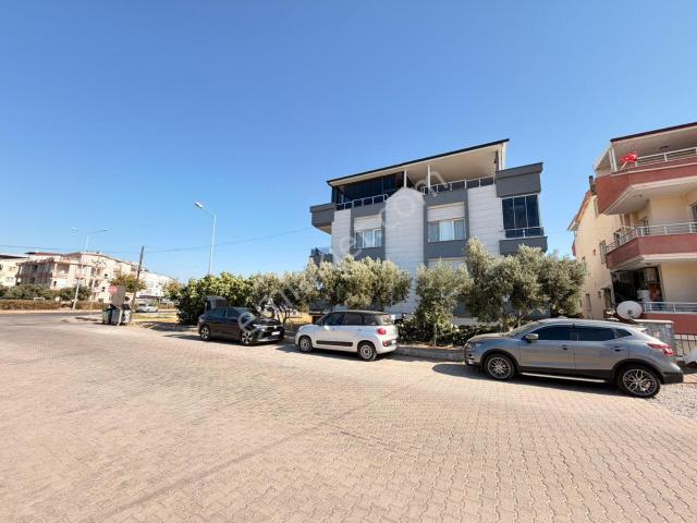 limanyolu / Mini Carrefoursa Mevkii 3+1 Daire Ayrı Mutfak Müstakil Bahçe Kullanımlı