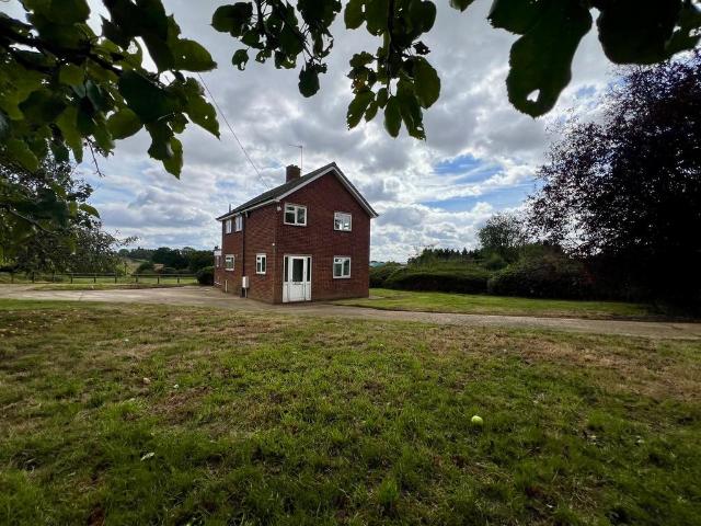 Limbersey Lane, Maulden, Bedford, MK45 3 bed detached house to rent £1,550 pcm £358 pw