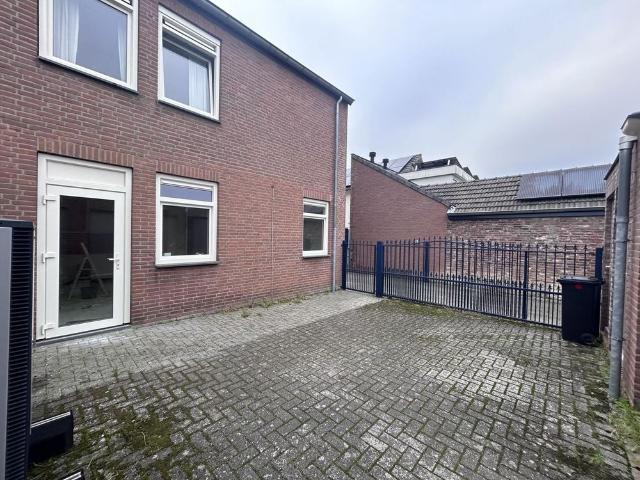 Limburgerstraat, Cadier En Keer