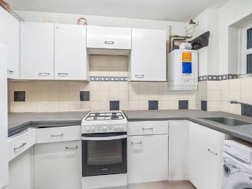 Lime Close, Harrow HA3, 1 bed flat to rent, £1,250 pcm | PrimeLocation