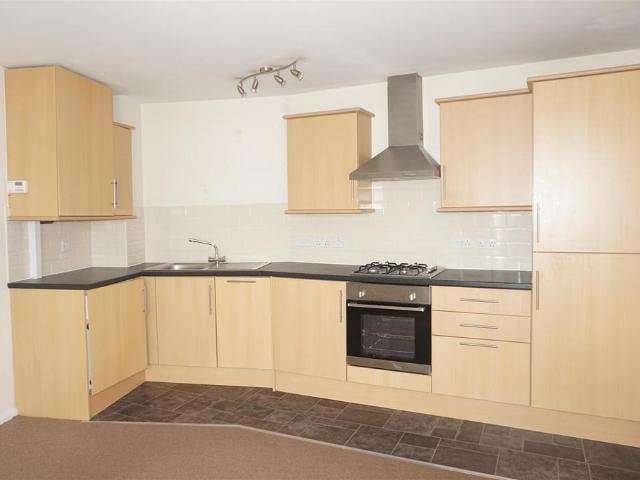 Lime Grove, Seaforth, Liverpool 1 bed apartment to rent £600 pcm £138 pw