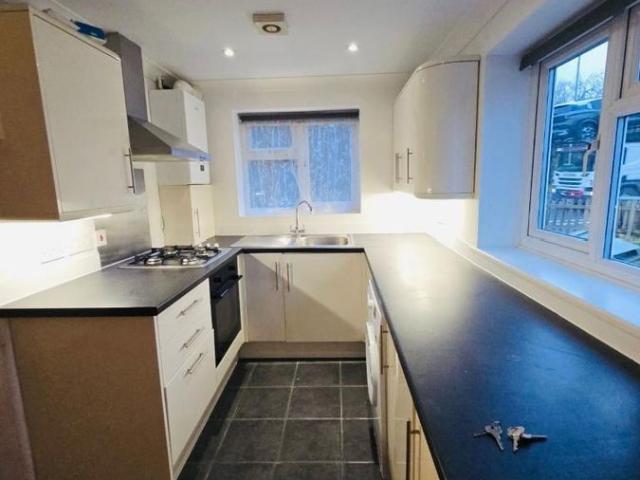 Lime Grove, Sittingbourne, Kent ME10, 2 bed terraced house to rent, £1,200 pcm | PrimeLocation