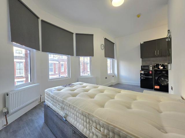 Lime Hill Road, Tunbridge Wells, Kent TN1, Studio to rent, £950 pcm | PrimeLocation