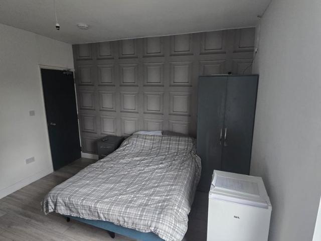 Lime Street, Wolverhampton WV3 1 bed in a house share to rent £600 pcm £138 pw