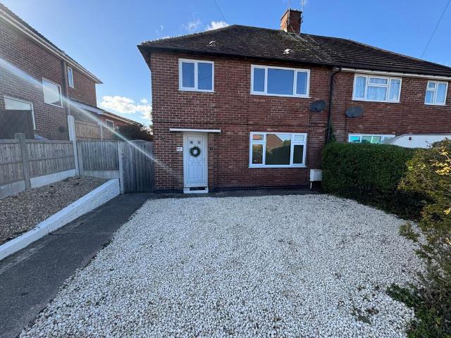 Lime Tree Road, New Ollerton NG22 3 bed semi detached house to rent £950 pcm £219 pw
