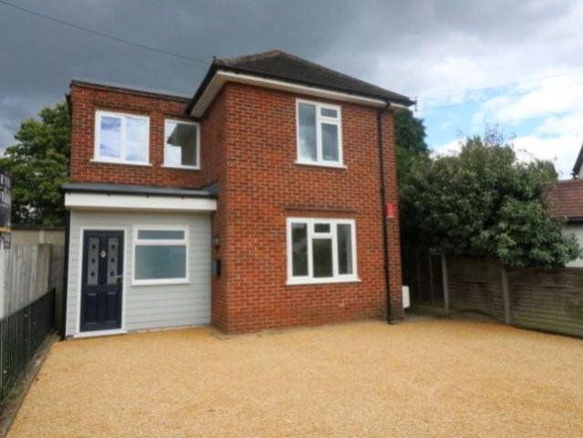 Limes Road, Egham, Surrey TW20, 2 bed flat to rent, £1,700 pcm | PrimeLocation