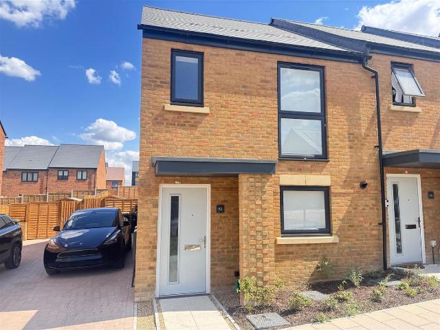 Limestone Drive, Gravesend DA11, 3 bed property to rent, £2,400 pcm | PrimeLocation