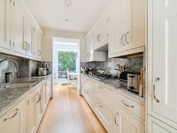 Limerston Street, Chelsea, London SW10, 3 bed end terrace house to rent, £8,667 pcm | PrimeLocation