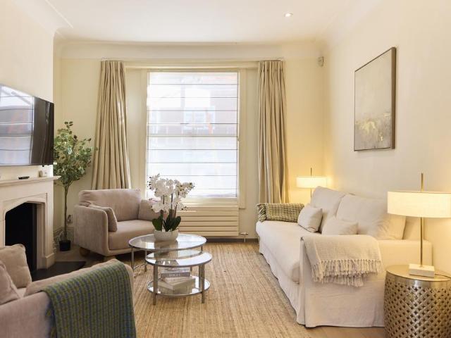Limerston Street, SW10 5 bed house to rent £19,998 pcm £4,615 pw