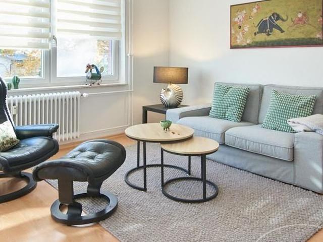 Limited rental: Spacious rooms and furnished living comfort in a quiet residential street in Lokstedt