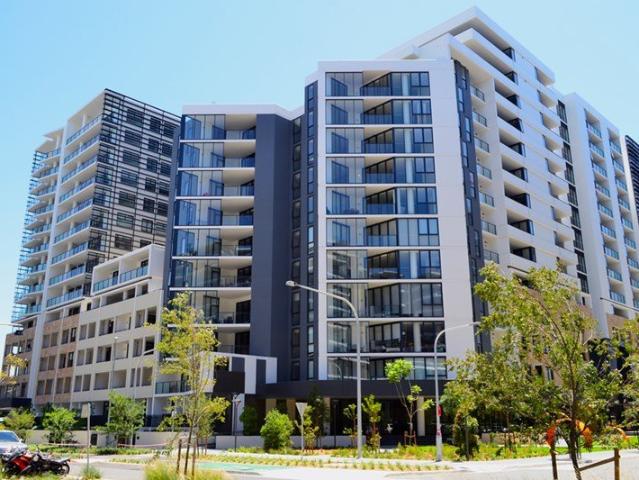 LIMITED TWO BEDROOM + MPR/3RD BEDROOM? With 2 Parking Spaces!