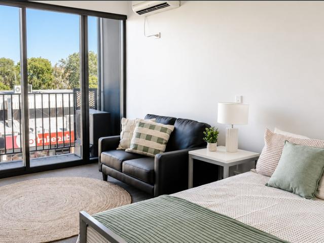 LIMITED TIME OFFER! FULLY FURNISHED NEWLY REFURBISHED LARGE DOUBLE STUDIO APARTMENT AVALIABLE NOW!