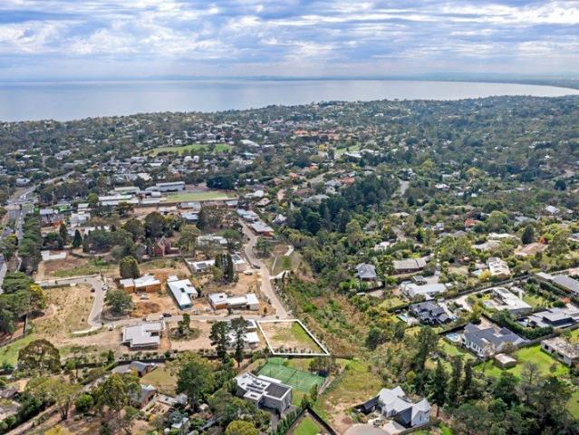 Limitless Potential: Exclusive Land in Wooralla Estate
