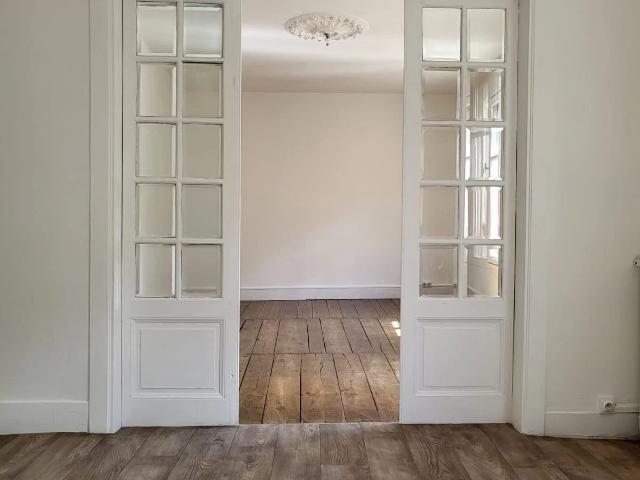 Limoges Appartement T5 Proche centre ville Grande terr