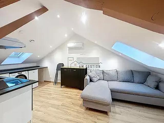 Limoges 87100 Location appartement 1 pièce t1 au dernier étage