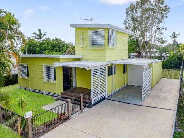 'Limoncellos´, Beachside Living, Comfort, Character and an Ideal Investment Opportunity