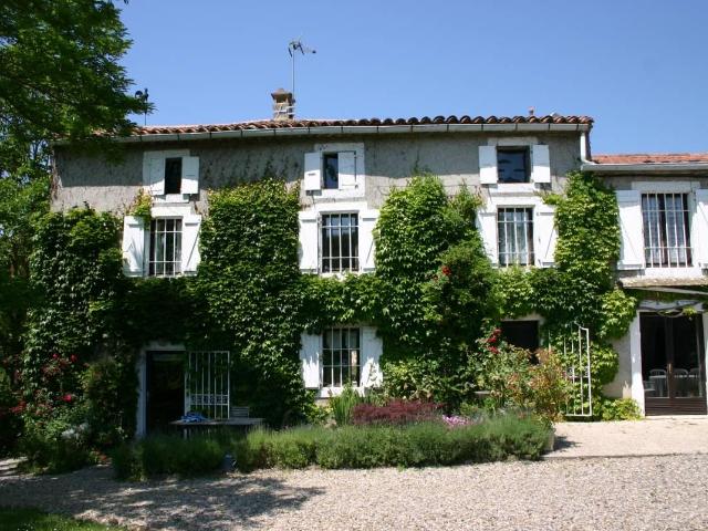Limoux Mas du XVIIIème siècle, 7 chambres, appartement. m² Limoux