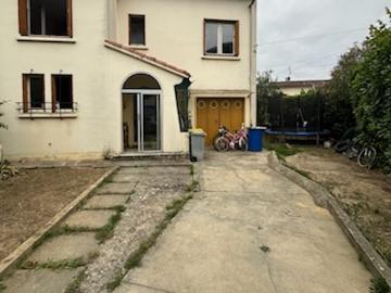 LIMOUX Villa de 80m2 habitable