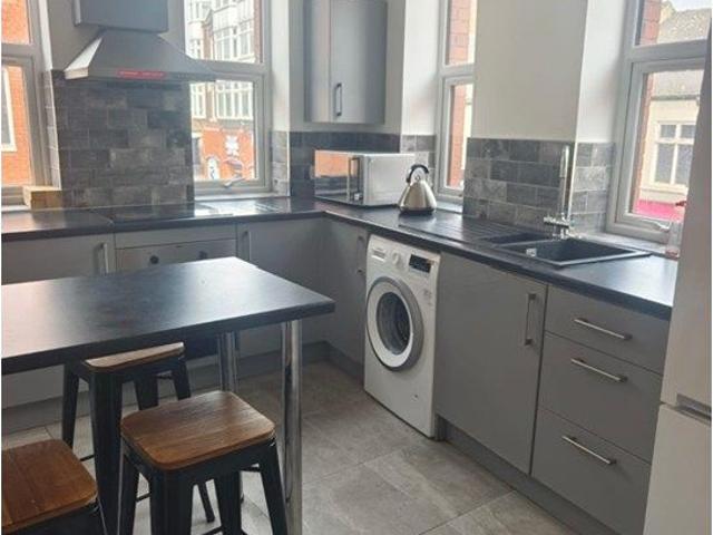 Linthorpe Road, Middlesbrough TS1, 3 bed flat to rent, £1,170 pcm | PrimeLocation