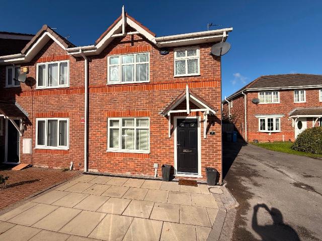 Linwood Grove, Whiston, Prescot L35, 3 bed semi detached house to rent, £1,200 pcm | PrimeLocation