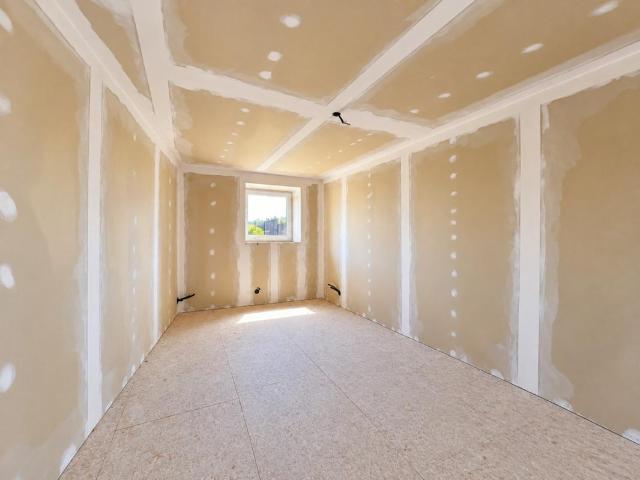 LINY DEVANT DUN – 2 MAISONS À RÉNOVER de 243 M² – 10 PIÈCES – TERRAIN 6 450 M²