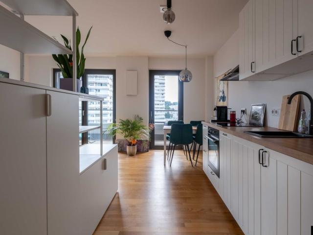 Linz: Bruckner Tower. Urbanes Wohnerlebnis im 13. Stock