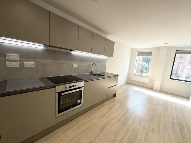 Linacre House, Exeter EX1 Studio to rent £1,135 pcm £262 pw