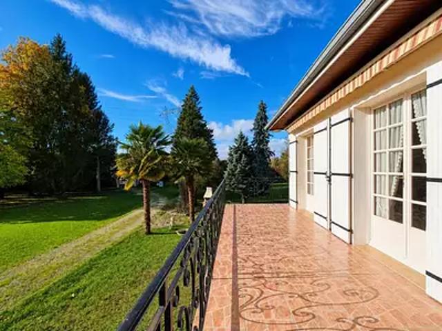 Linars 16730 Achat / Vente maison 6 pièces t6 jardin cave