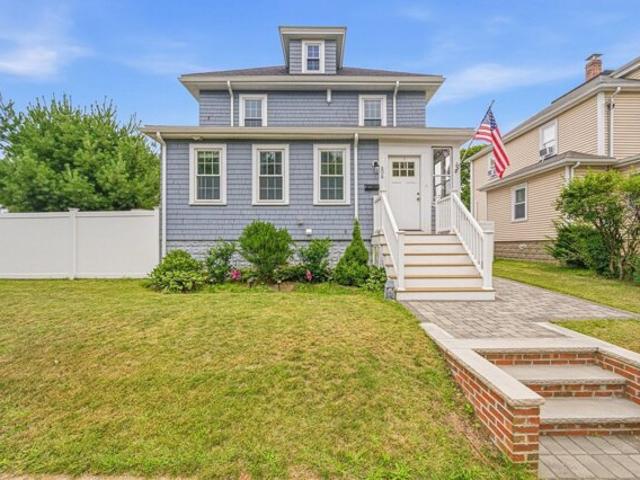 Lincoln Ave, Saugus, Home For Sale