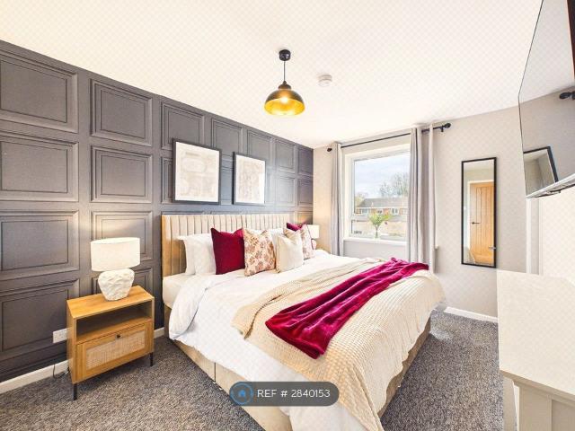 Lincoln Close, Tewkesbury GL20, 5 bed terraced house to rent, £3,500 pcm | PrimeLocation