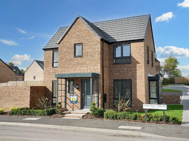 Lincoln Drive NG4, 3 bed detached house to rent, £1,580 pcm | PrimeLocation