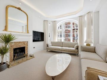 Lincoln House, Basil Street SW3, 2 bed terraced house to rent, £7,500 pcm | PrimeLocation