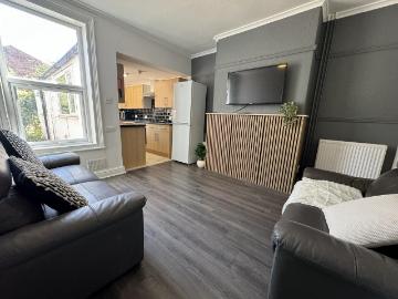 Lincoln LN1 4 bed terraced house to rent £1,647 pcm £380 pw