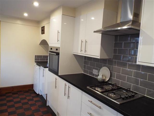 Lincoln LN1 5 bed terraced house to rent £2,492 pcm £575 pw