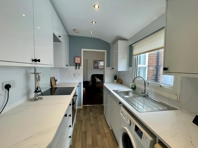 Lincoln LN1 3 bed terraced house to rent £1,625 pcm £375 pw