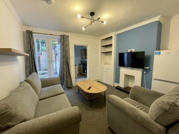 Lincoln LN1 3 bed terraced house to rent £1,690 pcm £390 pw