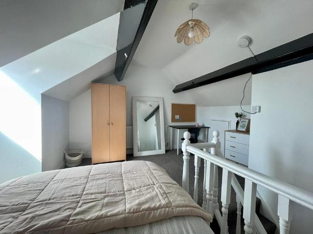 Lincoln LN5 4 bed terraced house to rent £1,889 pcm £436 pw