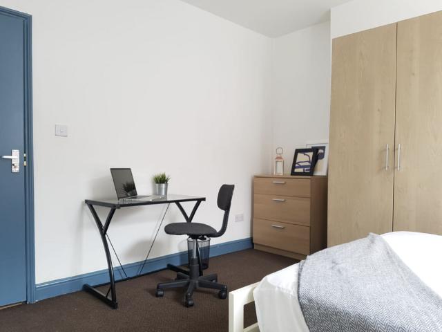 Lincoln LN5 5 bed terraced house to rent £2,275 pcm £525 pw