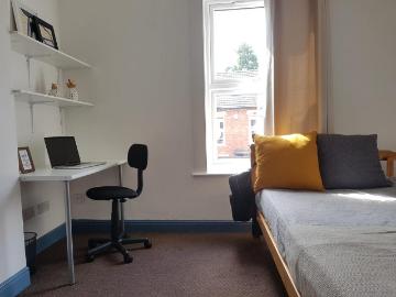 Lincoln LN5 6 bed terraced house to rent £2,080 pcm £480 pw