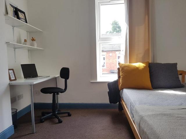 Lincoln LN5 6 bed terraced house to rent £2,470 pcm £570 pw