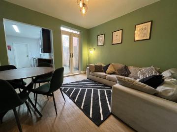 Lincoln LN5 6 bed terraced house to rent £2,730 pcm £630 pw
